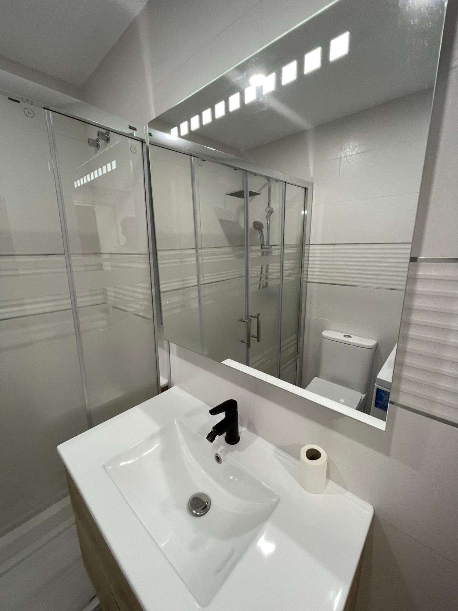 Resitur 709 Apartment Sevilla Bagian luar foto